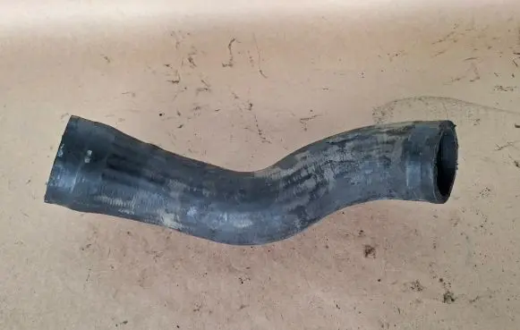 Volvo S60 Intercooler hose/pipe 30680218