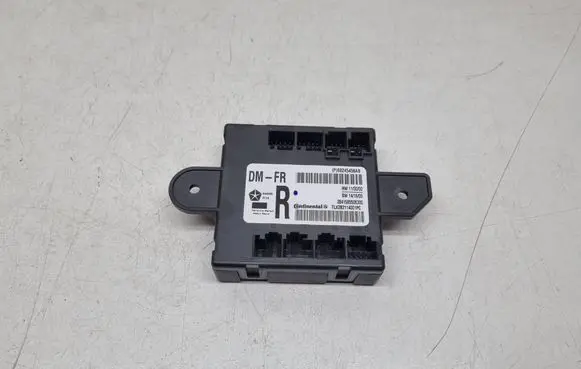 Jeep Grand Cherokee Door control unit/module 68245458AB