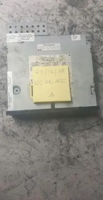 Audi A6 S6 C6 4F CD/DVD changer 4E0910110C
