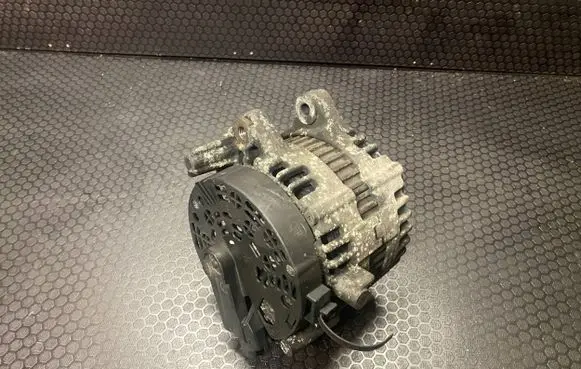 Citroen C5 Generator/alternator 965712968002