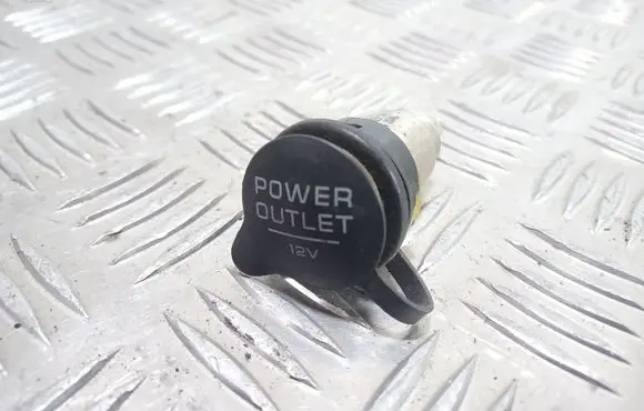 Ford Galaxy 12 V Socket (rear) 