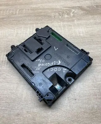 Renault Laguna II Central body control module 284B10046R