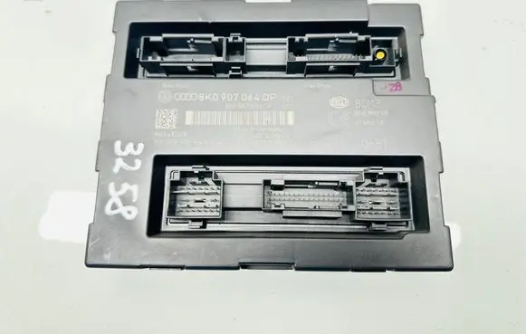 Audi Q5 SQ5 8R Comfort/convenience module 8K0907064DP 5DK00991884