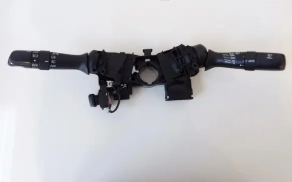Lexus GS 300 350 430 450H Wiper turn signal indicator stalk/switch 173832