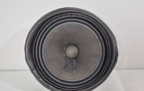 Skoda Octavia Mk3 (5E) Front door speaker 5E0035411A