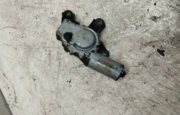 Audi A4 S4 B5 8D Rear window wiper motor