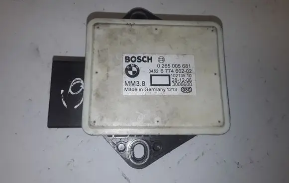 BMW 5 E60 E61 ESP acceleration yaw rate sensor 0265005681 677460202
