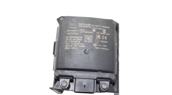 Ford Kuga III Blind spot module LJ6T14D453CB