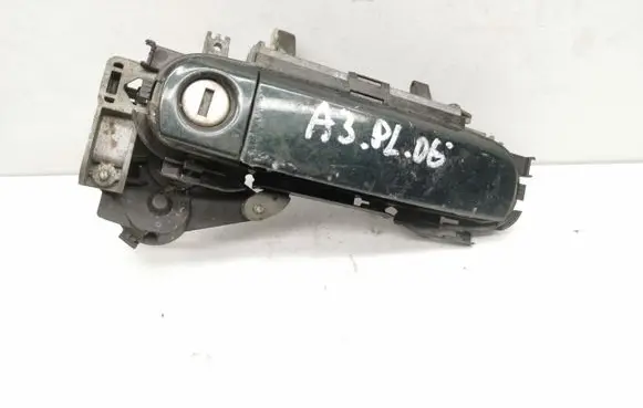 Audi A3 S3 8P Front door exterior handle
