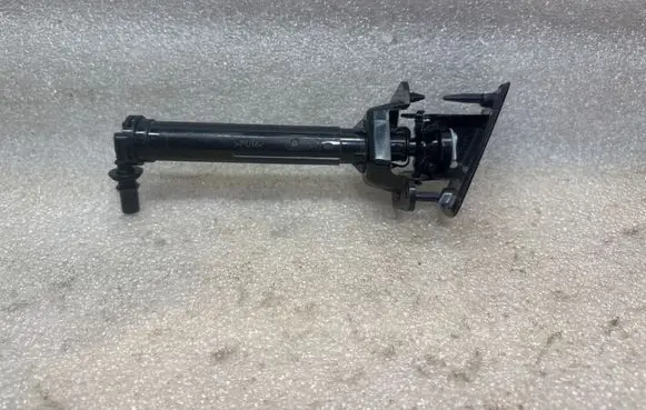 Audi Q3 F3 Headlight washer spray nozzle 4M0955102A 8WT01664002