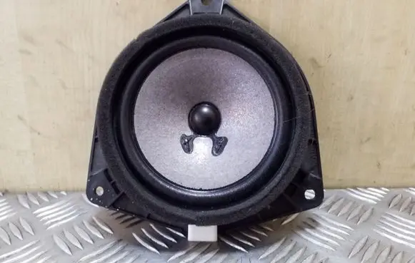 Toyota Corolla E120 E130 Rear door speaker 8616013080