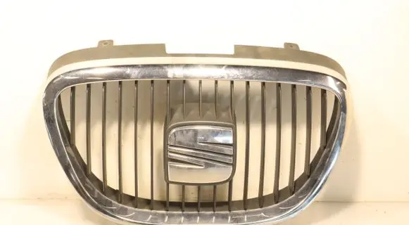 Seat Toledo III (5P) Front grill