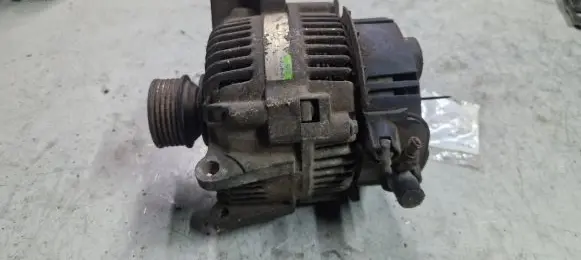 Mercedes-Benz Vaneo W414 Generator/alternator A13V1237 25422910