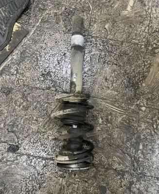 BMW 5 E39 Front shock absorber/damper