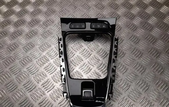 Vauxhall Grandland X Panel trim YP00055677