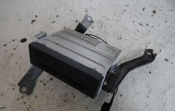 Toyota Prius (XW20) Navigation unit CD/DVD player 8684147050