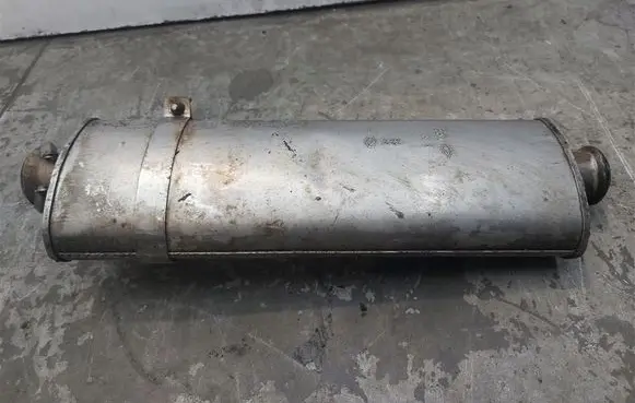 Renault Master III Middle muffler/silencer 