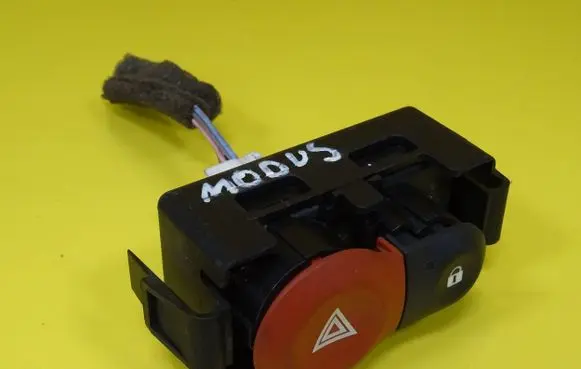 Renault Modus Hazard light switch 8200214896 88300000