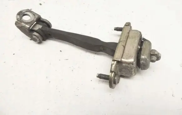 Ford Mondeo Mk III Front door check strap stopper 1S71-F23500
