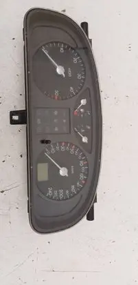 Renault Laguna II Speedometer (instrument cluster) 8200399758 501018550083