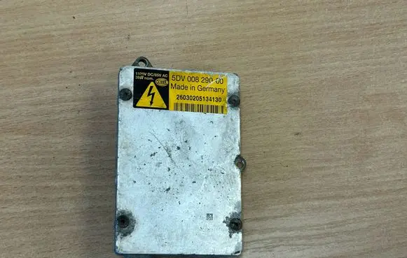BMW 7 E65 E66 Headlight ballast module Xenon 5DV00829000 5DV008290