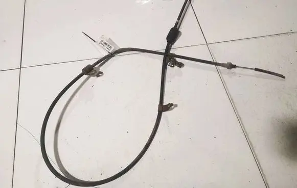 Toyota Corolla Verso AR10 Handbrake/parking brake wiring cable 
