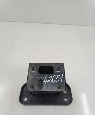 Infiniti Q50 Front bumper shock/impact absorber 