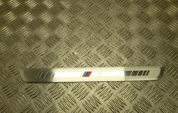BMW iX1 Other sill/pillar trim element 9464399