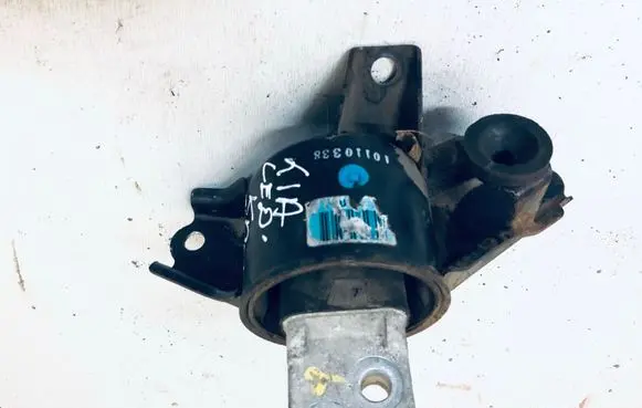 KIA Ceed Engine mount bracket