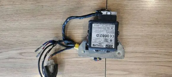 Mitsubishi L200 Immobilizer control unit/module Mr587390