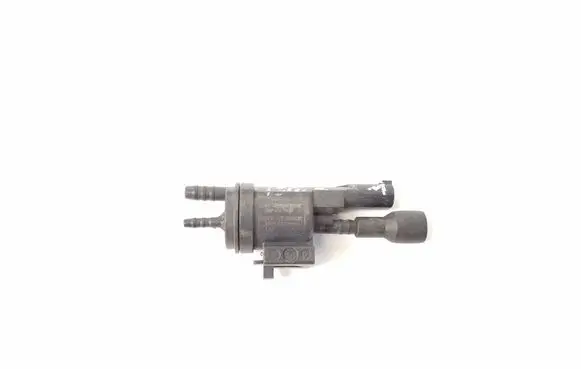 Mercedes-Benz E W212 Turbo solenoid valve A0025407097