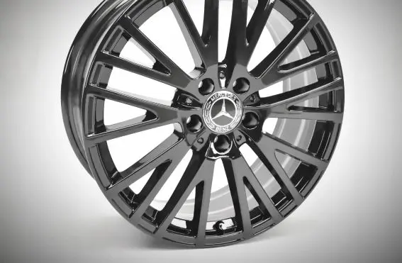 Mercedes-Benz CLA C117 X117 W117 R18 alloy rim A1774010600