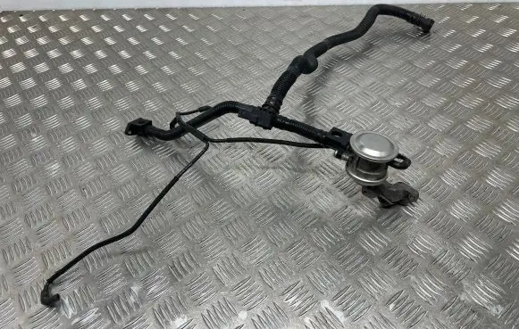 Audi A6 C7 EGR valve 06E131102B