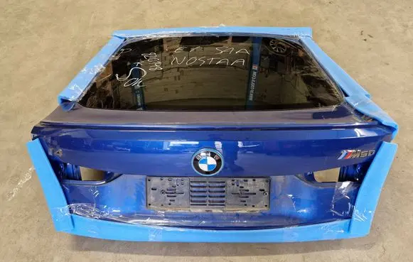 BMW i4 Tailgate/trunk/boot lid