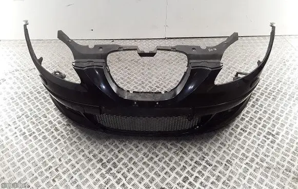 Seat Altea Front bumper 5P0807231