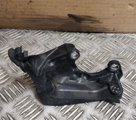 Opel Combo E Engine mounting bracket 9813294580