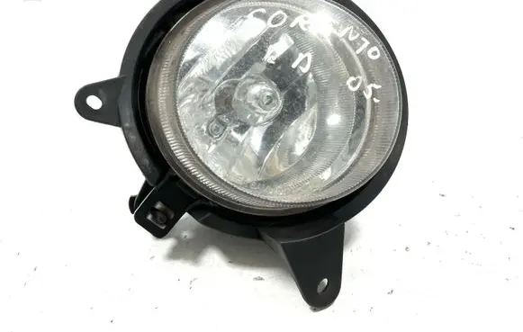 KIA Sorento Front fog light 922023EO 02BPL E130854