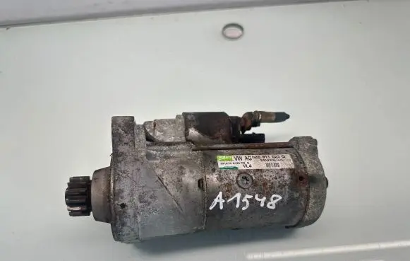 Volkswagen PASSAT B7 Starter motor 02E911023Q 2212100153 ESW20ER25