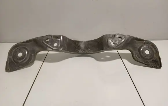 BMW 3 E46 Rear differential/diff mount bracket 1094421A