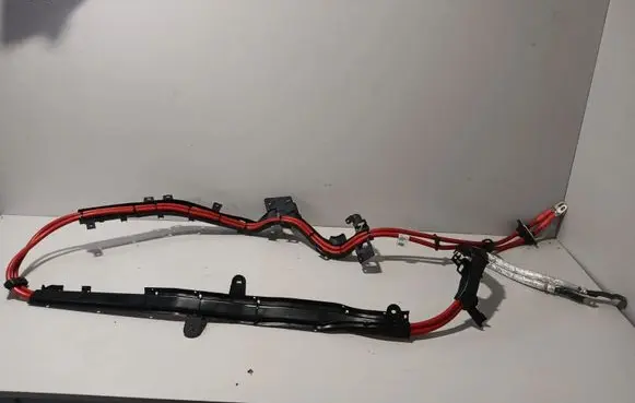 BMW 5 G30 G31 G38 Positive cable (battery) 6812376 6807322