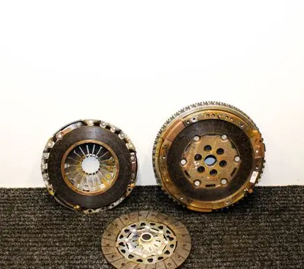 Dacia Sandero III Clutch set kit 302102441R