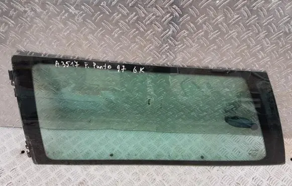 Fiat Punto (176) Rear side window