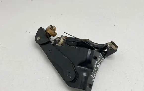 Volkswagen Transporter - Caravelle T5 Sliding door lower roller guide/hinge 7H0843397 S420MC 12180