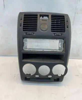 Hyundai Getz Center console 847401C550