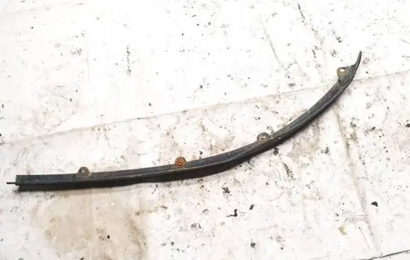 Toyota Yaris Front bumper lip 768510d030 76851-0d030