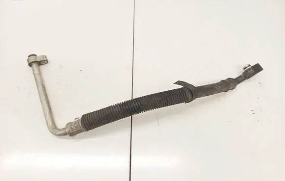 Toyota Avensis T250 Air conditioning (A/C) pipe/hose 