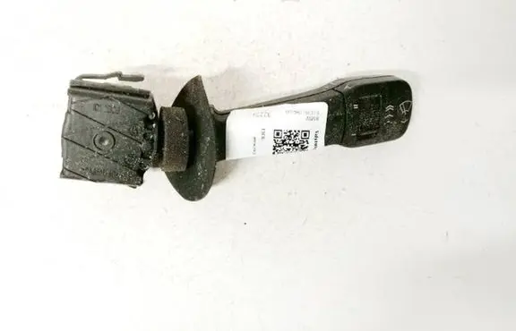 BMW 5 E39 Wiper control stalk 8360879