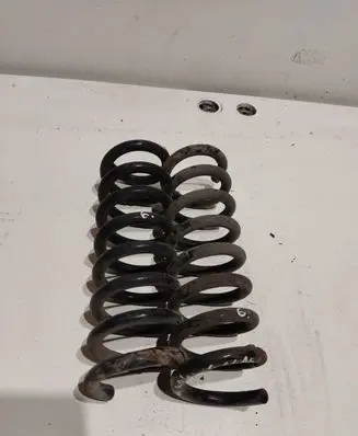 Mercedes-Benz C W204 Rear coil spring