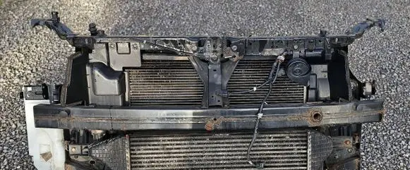 Nissan Qashqai Radiator support slam panel