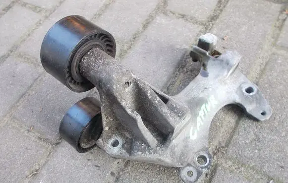 Renault Captur Timing belt tensioner NAPINACZROLKA